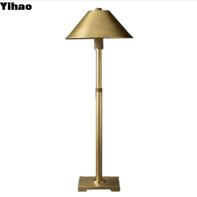 E26 / Candelabra Lampa stołowa miedziana LED