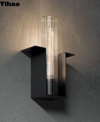 Yihao Outdoor Brass Wall Lamp z regulowaną wysokością i 3000K ciepłym białym światłem do nowoczesnego oświetlenia ściennego dekoracyjnego